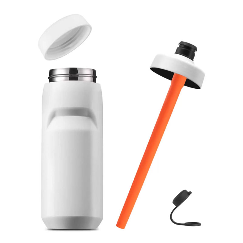 Botella de agua deportiva de diseño cóncavo